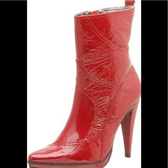 Carlos Santana Shoes - Red patent leather Carlos boots